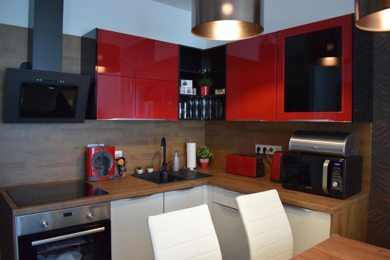 Lido Riviera, Relux Apartman Balatonlelle Ngoại thất bức ảnh